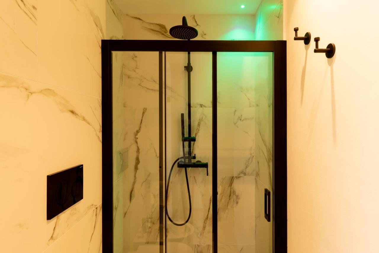The City Hotel Ancona Luaran gambar