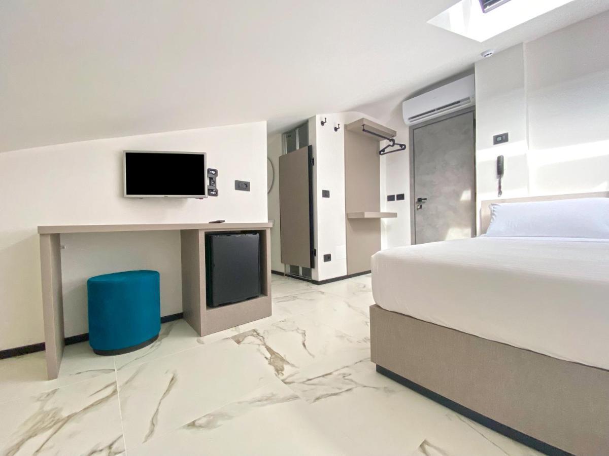 The City Hotel Ancona Luaran gambar